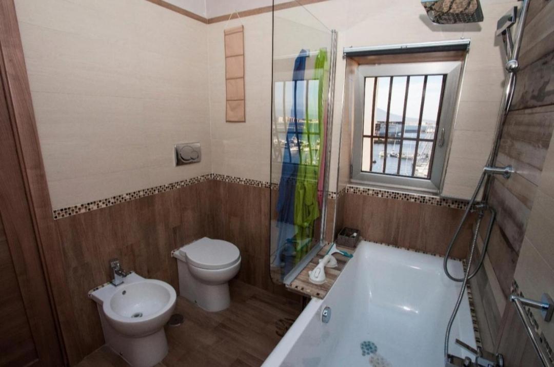 カステッランマーレ・ディ・スタービアThe Sea Beyondアパートメント 部屋 写真