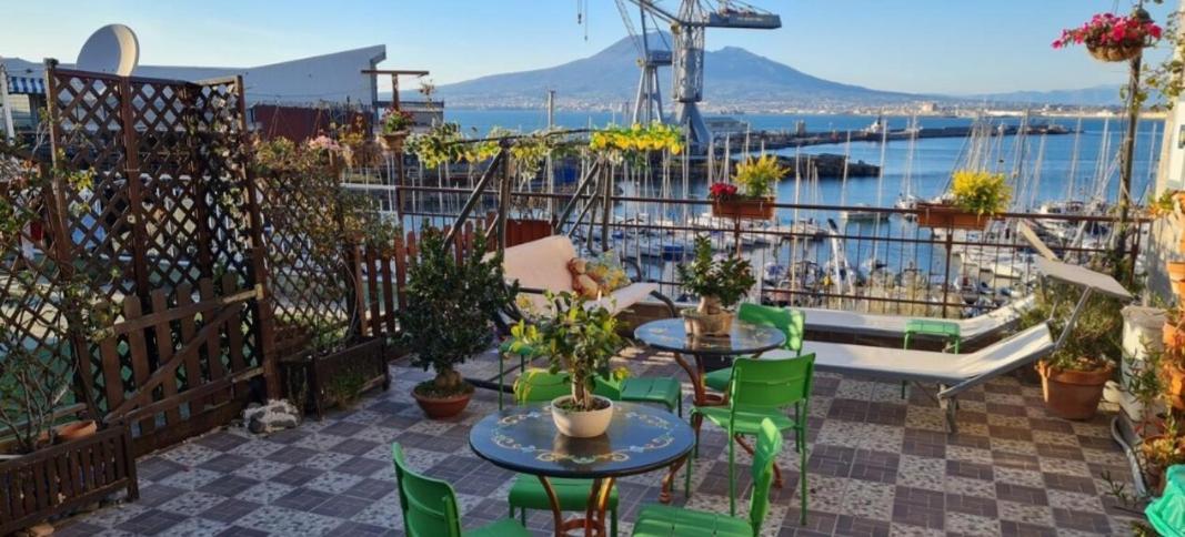 カステッランマーレ・ディ・スタービアThe Sea Beyondアパートメント 部屋 写真